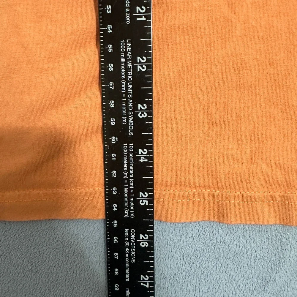 The Nike Tee Crew-Neck T-Shirt Short Sleeve Loose Fit Orange‎ Mens Size S